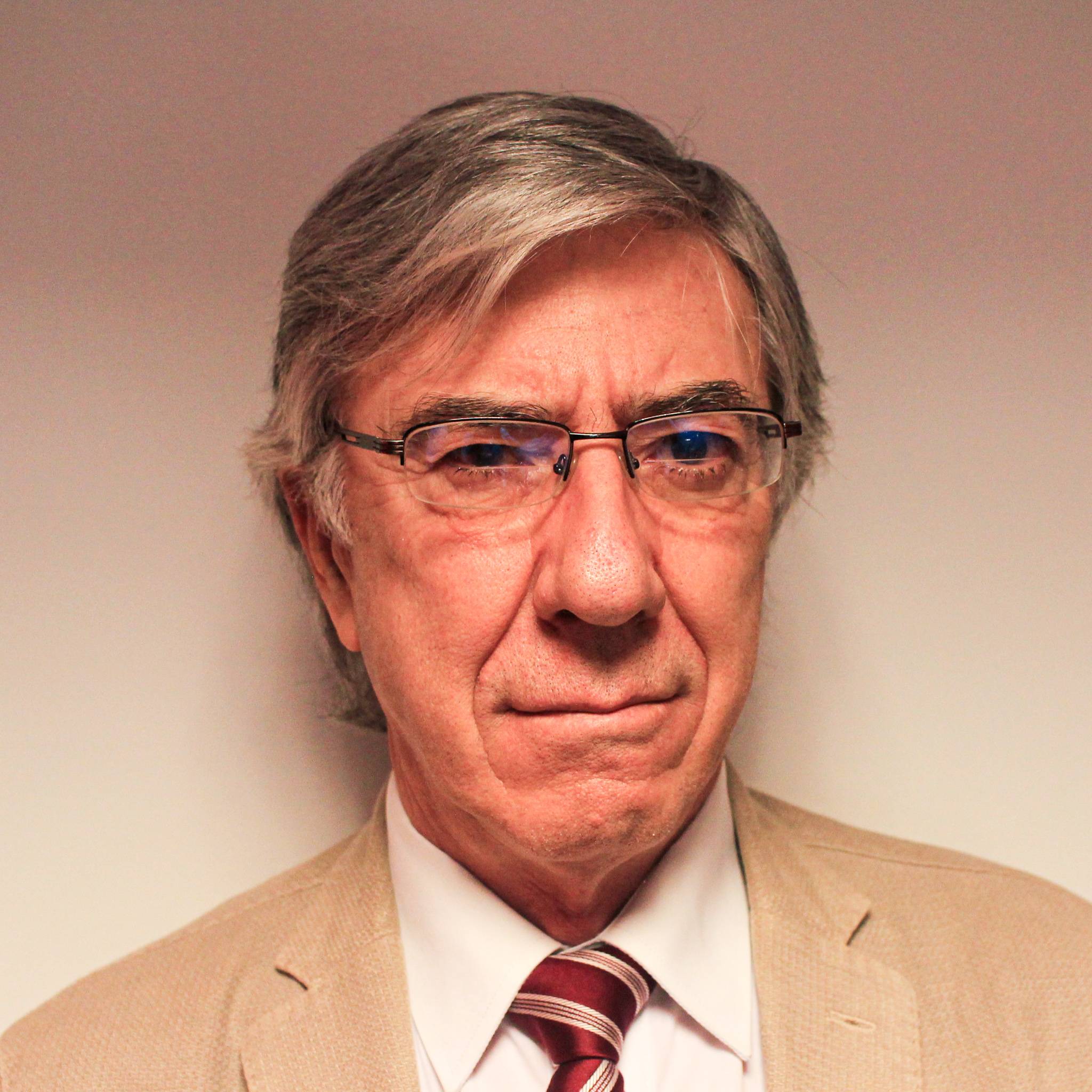 Dr. José L Gant Lopez